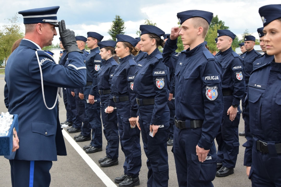 Nowi funkcjonariusze policji na Podkarpaciu [GALERIA]