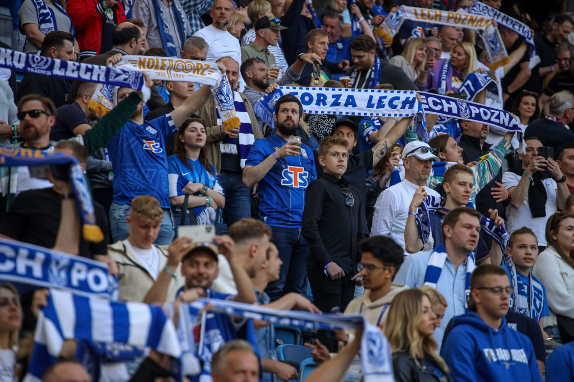 Tak bawili się kibice na meczu Lech Poznań - Jagiellonia Białystok