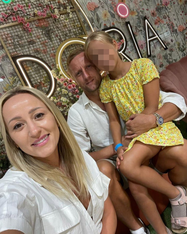 Kamil Glik z rodziną