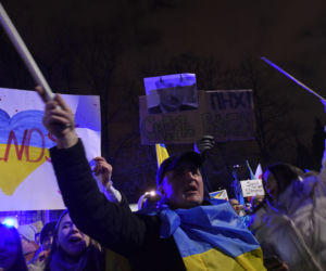 Kolejny protest pod ambasadą Rosji w Warszawie