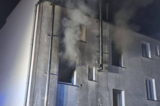 Tragiczny pożar w mieszkaniu w Kościanie. Nie żyje mężczyzna