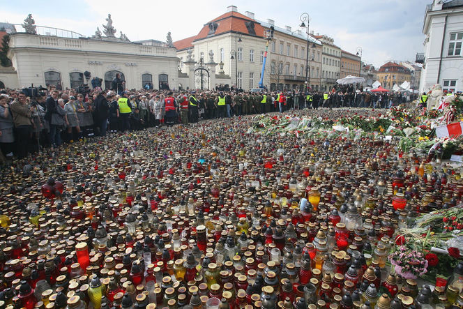 Epstein pisał o katastrofie smoleńskiej? Nie miał wątpliwości