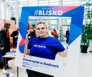 Tłumy młodych ludzi na kampusie. Dzień Otwarty 2025 na Uniwersytecie w Siedlcach za nami