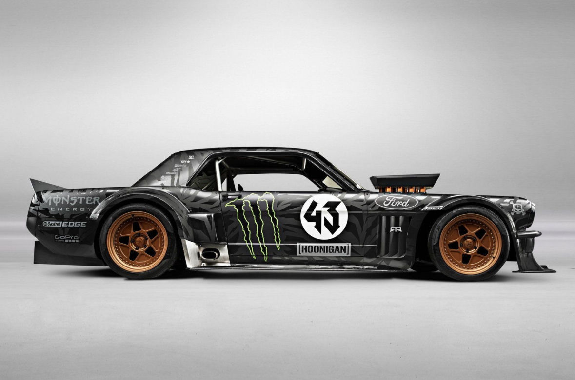 Ford Mustang Kena Blocka