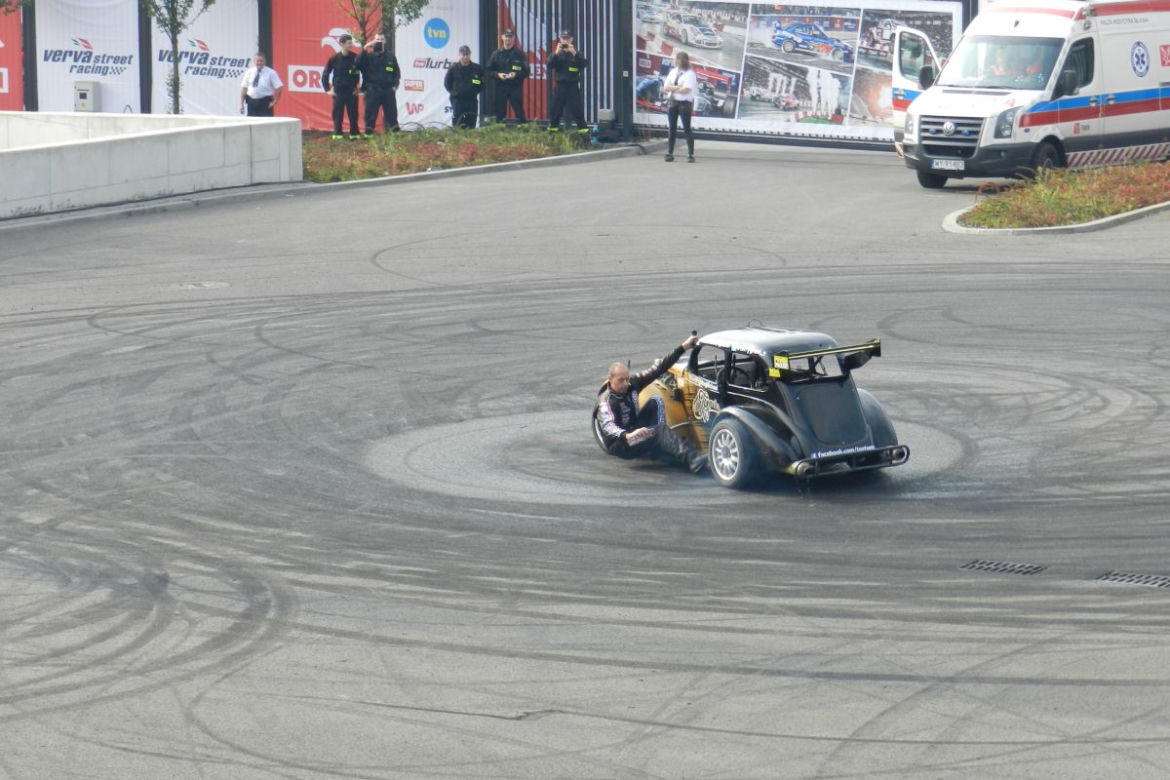 Dakar na Narodowym: Pit Party