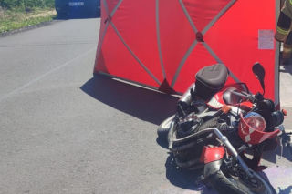 Tragedia na skrzyżowaniu. Motocyklista zginął po zderzeniu z osobówką!
