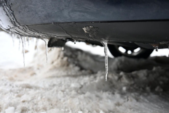 Gołoledź paraliżuje Polskę