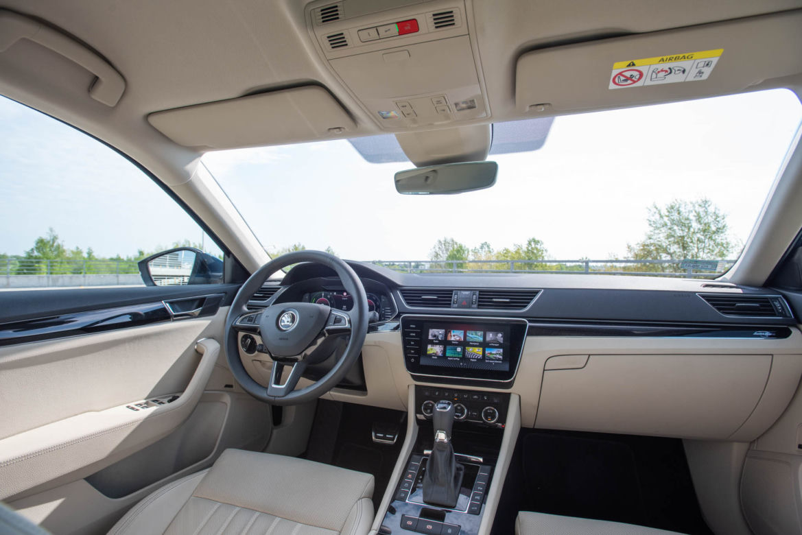 Skoda Superb L&K IV PLUG-IN HYBRID