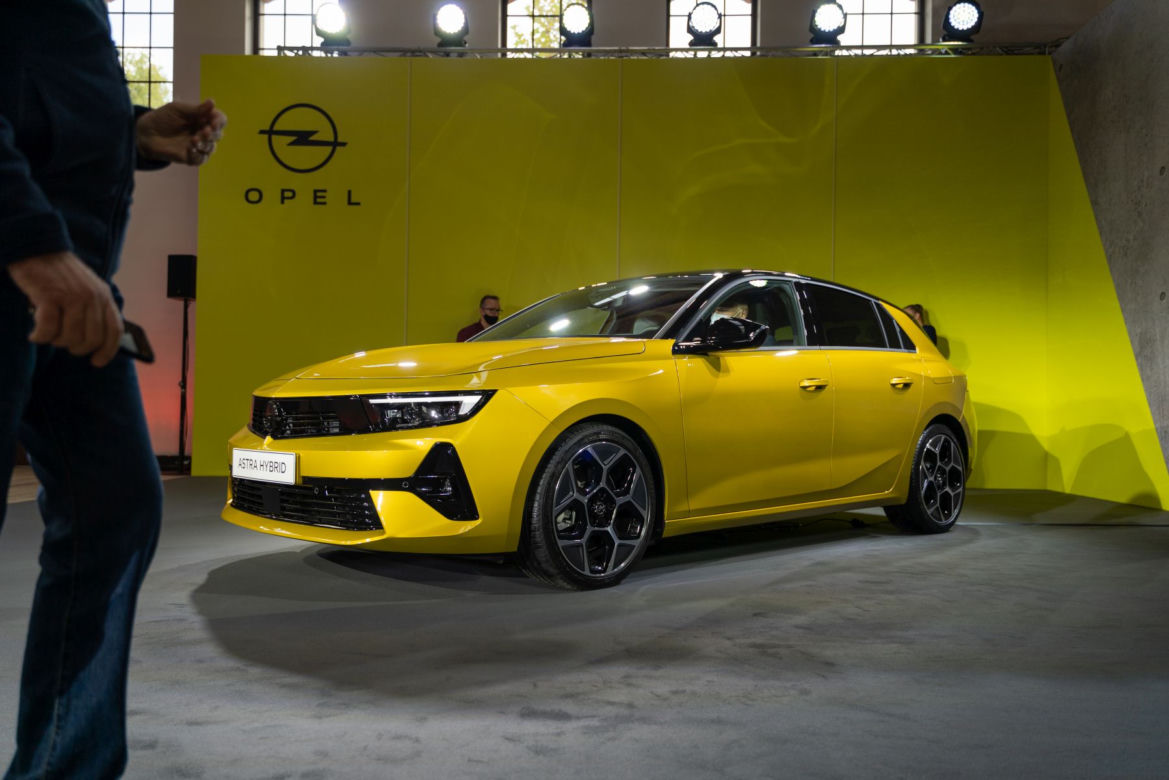Nowy Opel Astra (2022)