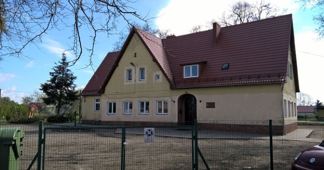 Szkoła Podstawowa w miejscowości Czajcze z nową salą gimnastyczną