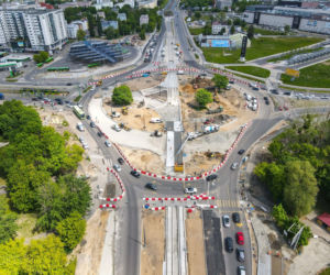 Jak przebiegają pracę na rondzie Rataje - czerwiec 2021