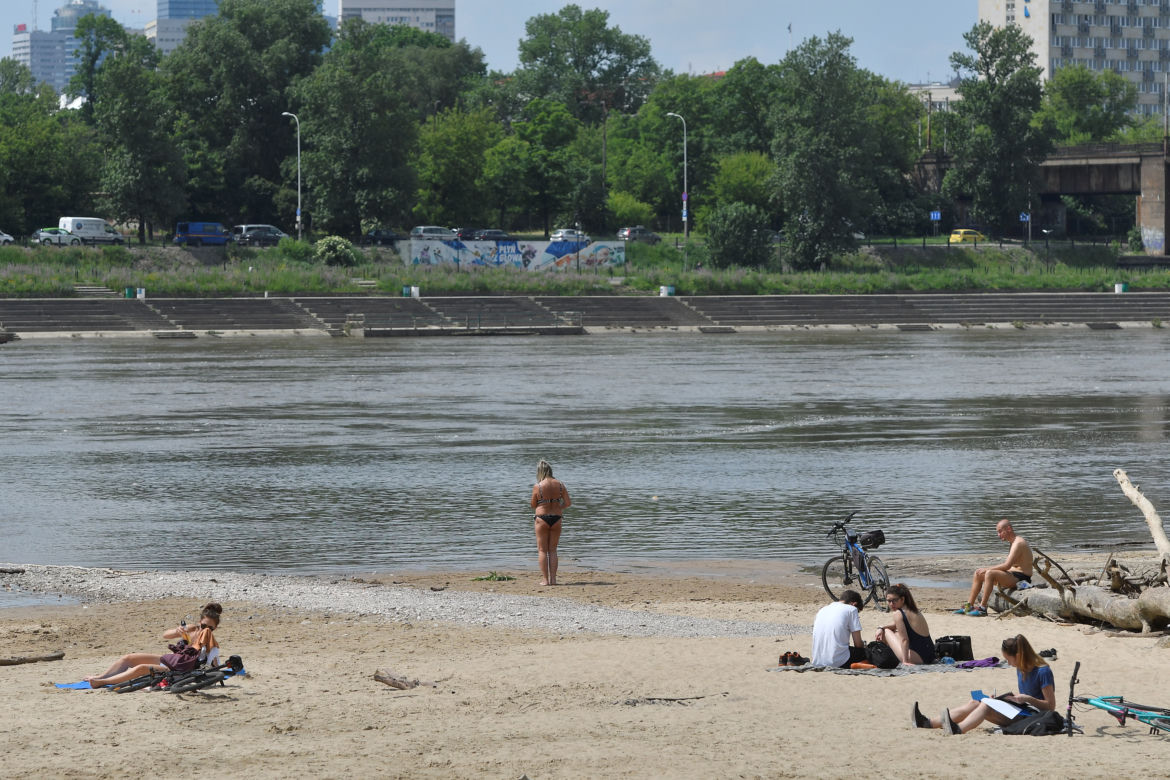 Ścieki będą płynąć kilka tygodni