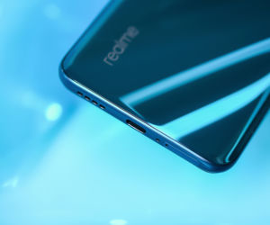  Realme X3 SuperZoom