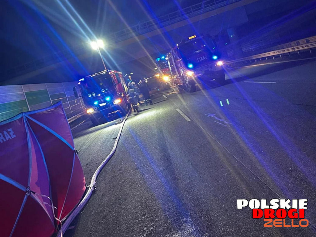 Makabra na A1. Troje ludzi spłonęło w samochodzie