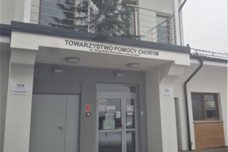 „Pisanka dla hospicjum” wraca do Piły. Każda wpłata zapełnia wielkanocny koszyk dobra