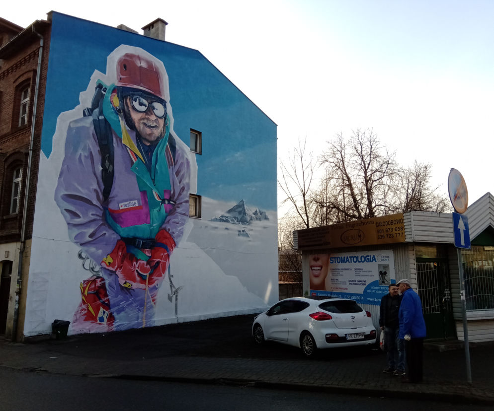 Mural z wizerunkiem Jerzego Kukuczki powstał w Katowicach. Himalaista upamiętniony w Bogucicach