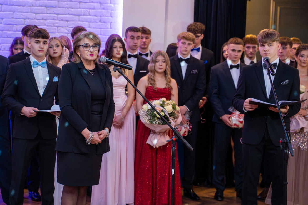 Studniówka 2026 Zespołu Szkół Zawodowych nr 3 w Starachowicach