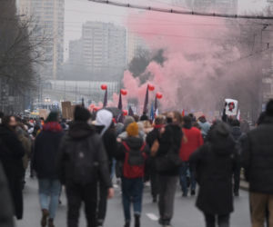 Dom Jarosława Kaczyńskiego otoczony jak twierdza