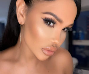 Policja złapała gwiazdę Big Brothera! Zrzuciła winę na swój biust