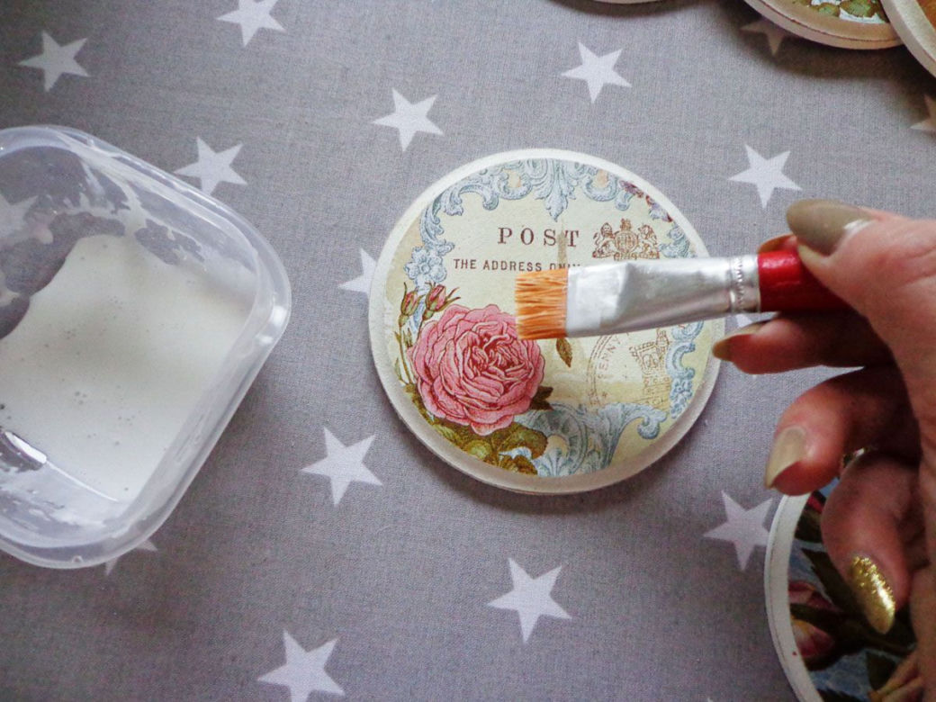 Podkładki pod kubek decoupage na żelazko