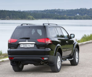 Mitsubishi Pajero Sport 2014