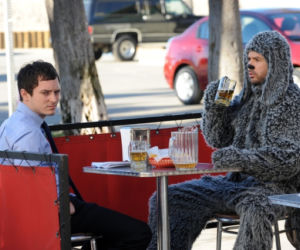 Wilfred (Jason Gann), Ryan Newman (Elijah Wood)