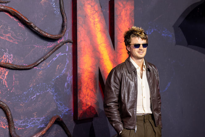 Polki podbijają premierę Stranger Things w Londynie. Sara James i Aga Grzelak na czerwonym dywanie [ZDJĘCIA]