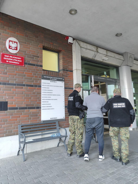 Gang Ukraińców rozbity! Fikcyjne firmy i setki nielegalnych imigrantów w Polsce
