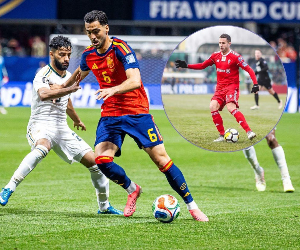 Mikel Merino w walce o piłkę. Na miniaturze Igor Angulo. O szansach Hiszpanii przeczytasz na SE Supersport.