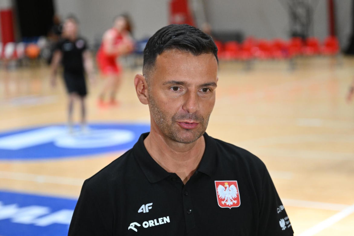 Jeremy Sochan trenuje z reprezentacją Polski we Wrocławiu. Zobacz zdjęcia. Kiedy mecze o Igrzyska Olimpijskie?