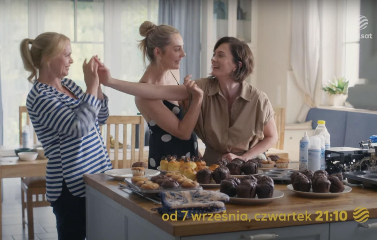 Przyjaciółki, 22 sezon. Zuza (Anita Sokołowska), Inga (Małgorzata Socha), Anka (Magdalena Stużyńska)
