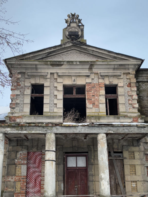 Niezwykły pałac w Koninie