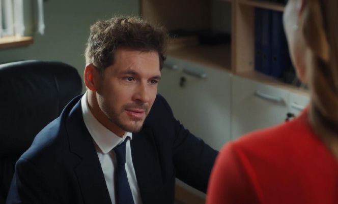 M jak miłość odc. 1929. Marcin (Mikołaj Roznerski), Elżbieta Domańska (Katarzyna Dąbrowska)