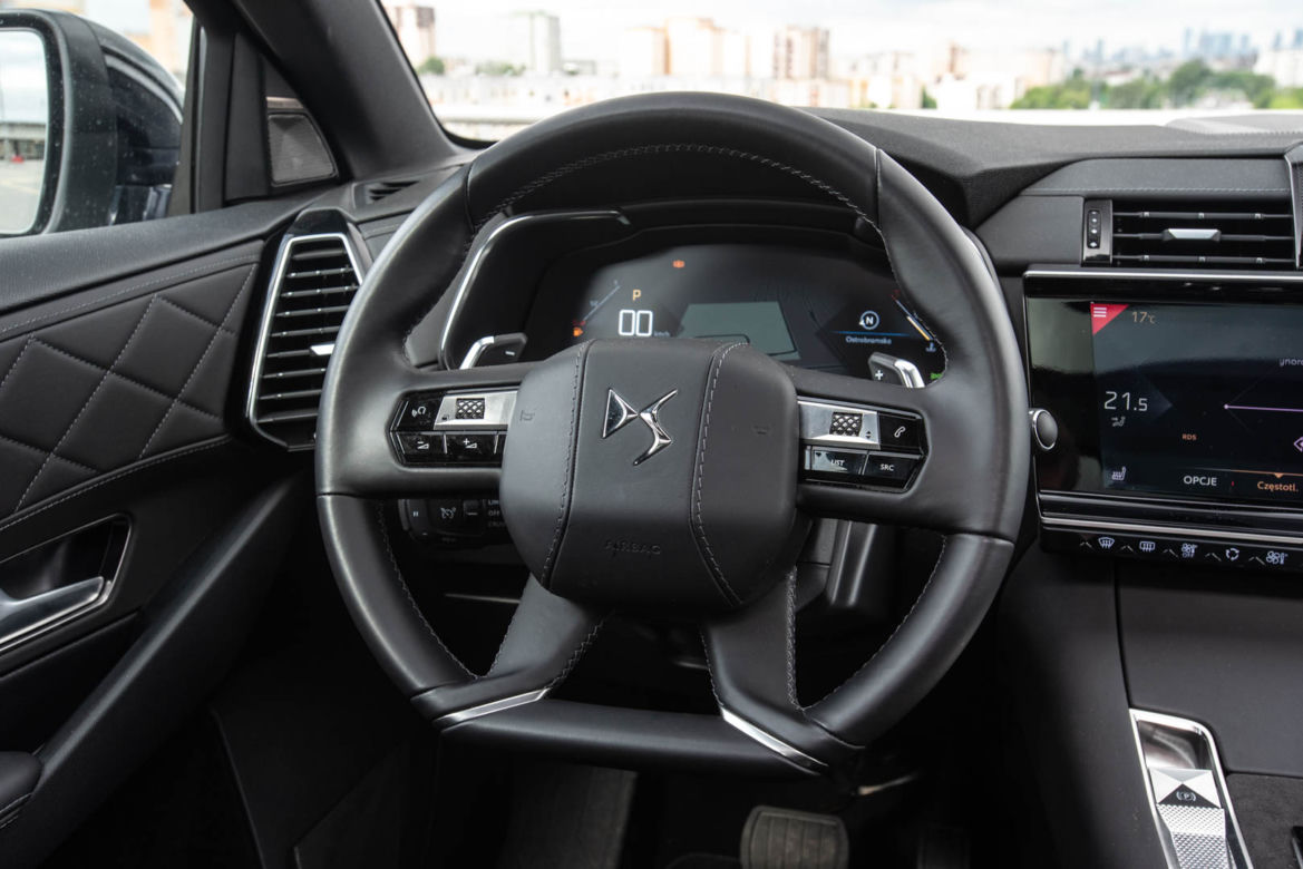 DS 7 Crossback So Chic Rivoli 1.6 PureTech 225 KM EAT8