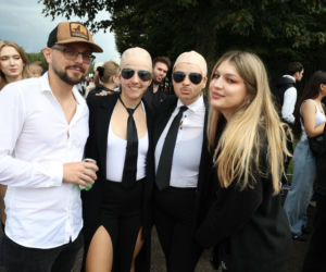 Fani przed koncertem Pitbulla