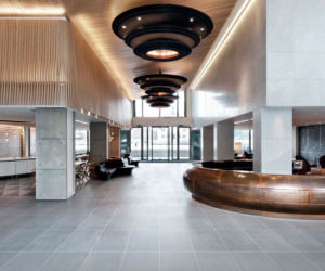 Wnętrze hotelu Mondrian w Londynie