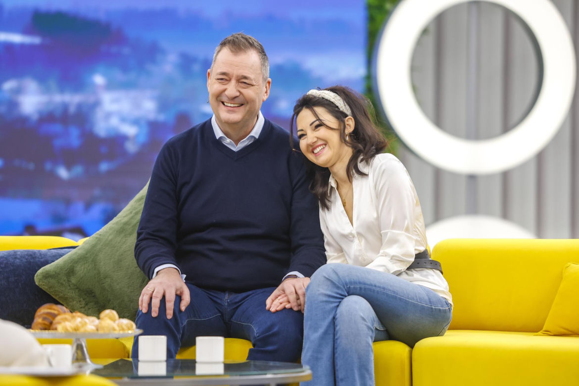 Jacek Rozenek po chorobie pokazał się z żoną. Tak mówią o różnicy wieku