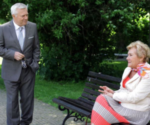 M jak miłość odc. 1009. Barbara (Teresa Lipowska), Stanisław (Włodzimierz Matuszak)