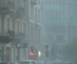 Nawałnica nad Warszawa