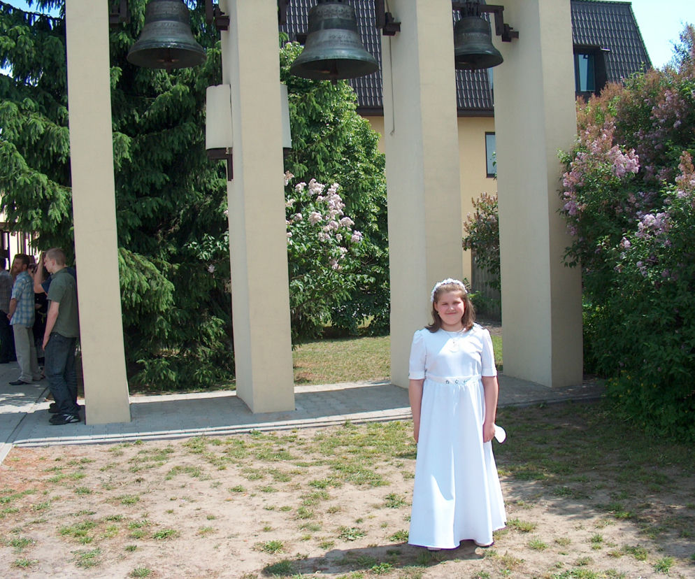 komunie 2011 - Zdjęcie Wiktorii. Komunia odbyła się w Rembertowie
