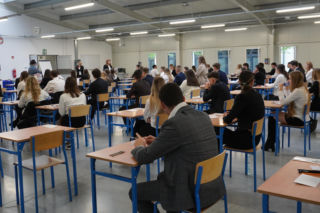 Matura 2026 z geografii. Znamy oficjalne terminy, zasady i listę pewniaków od CKE