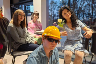 Moda, która nie zna metryki! Międzypokoleniowe show w Centrum Kreatywności Pałacyk