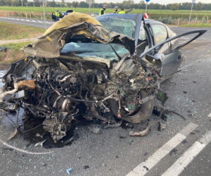 Tragiczny wypadek na DW 434 w pow. gostyńskim. Czołowe zderzenie dwóch samochodów