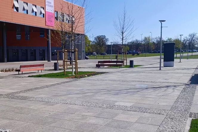 Przed halą Enea Arena powstaje Aleja Szczecińskich Olimpijczyków