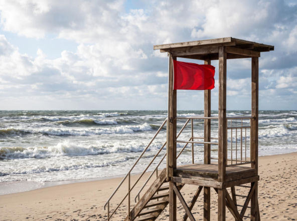 Sinice Chłopy. Czy w Chłopach można się kąpać 12.08? Flaga, warunki pogodowe
