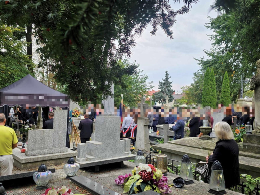 Pogrzeb Agnieszki Guz i jej syna w Sandomierzu. Rodzina i przyjaciele żegnają projektantkę gwiazd