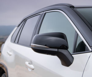 Toyota RAV4 2.5 Hybrid Dynamic Force 218 KM FWD e-CVT Selection