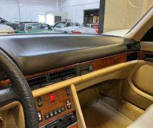 Mercedes W126 z przebiegiem 4696 km