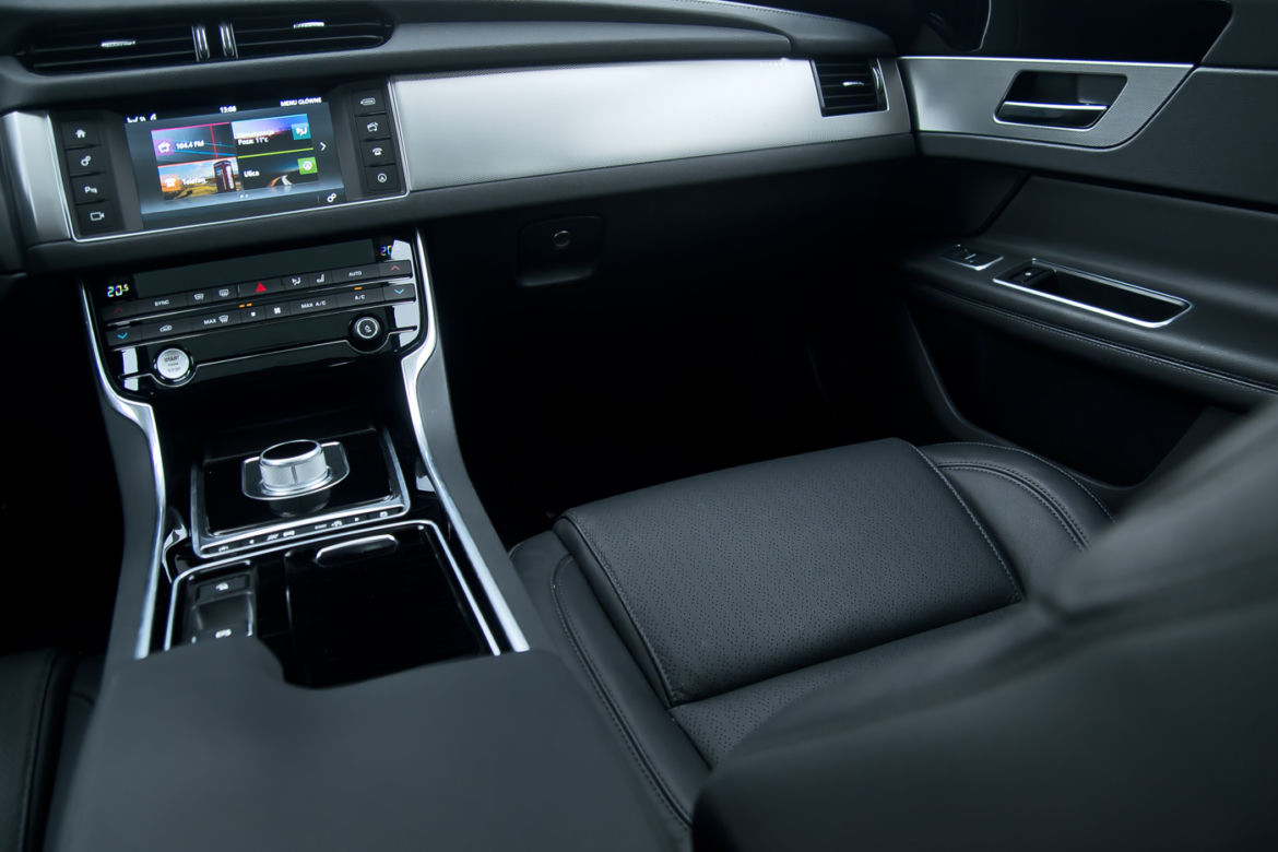 Jaguar XF 2.0 GTDi Prestige