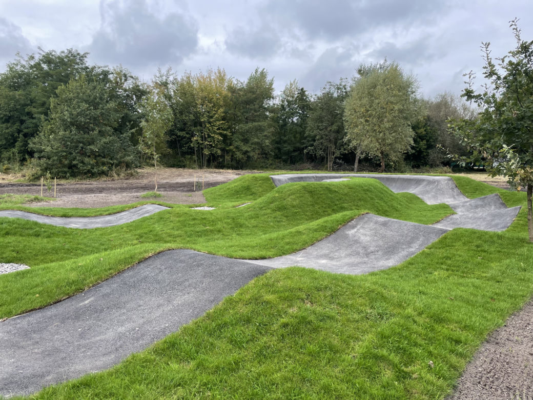 Pierwszy w Radomiu tor pumptrackowy powstał na Borkach